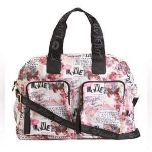 🎉LAST PIECE🎉LUV‎ BETSEY Flat Pack Weekender With Front Pockets